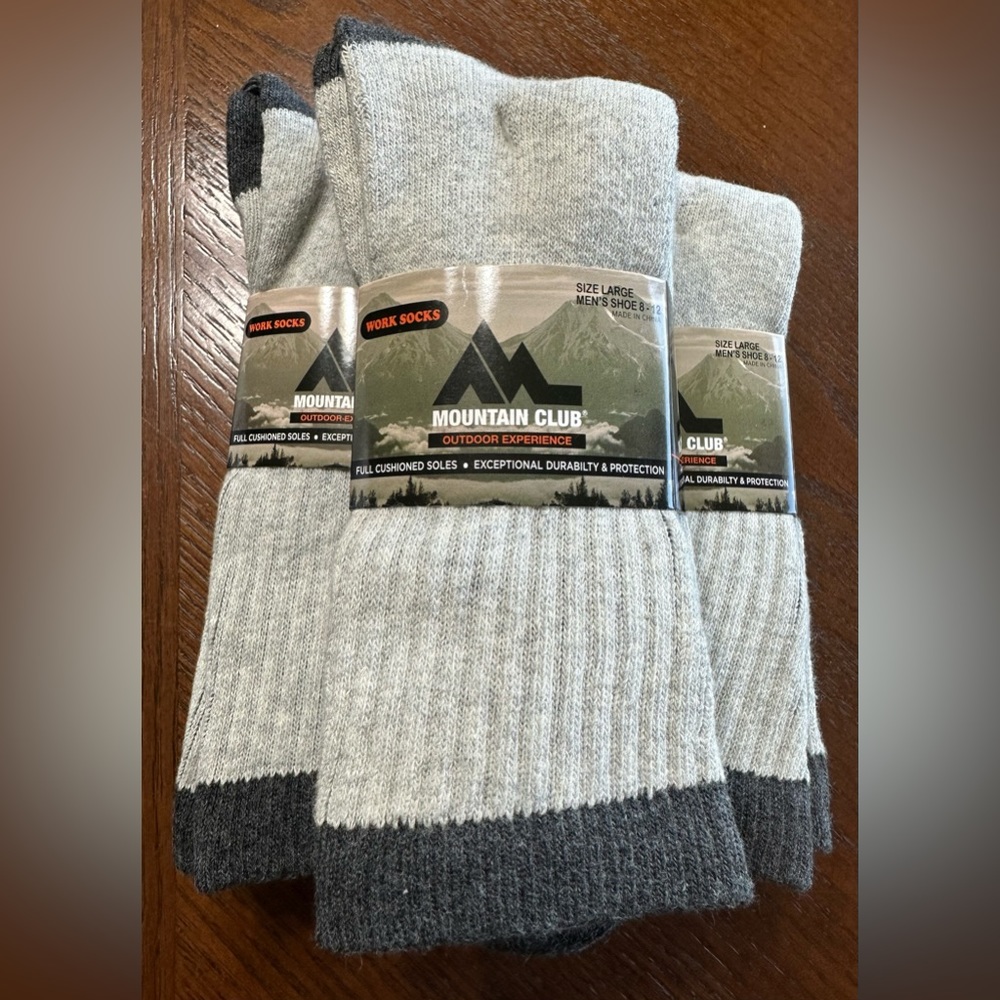 Mountain Club Men’s Gray Work Crew Socks Bundle NWT Size Large shoe 8-12